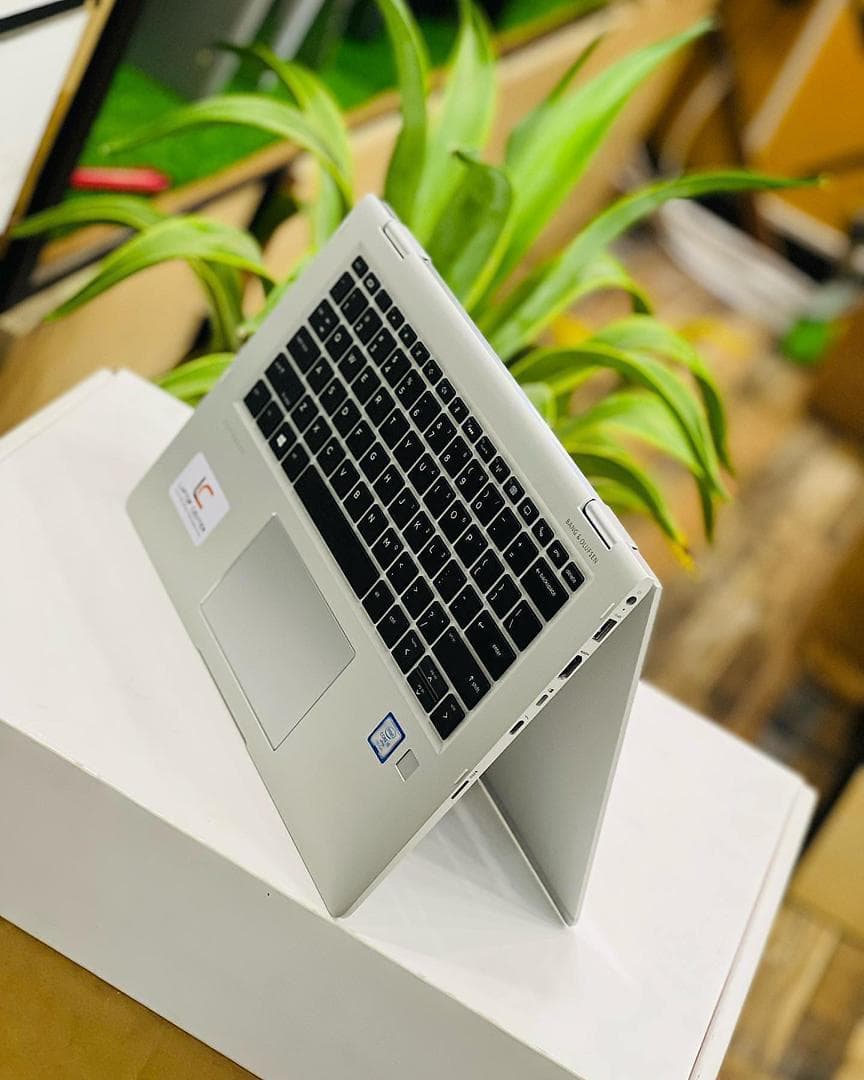 Hp EliteBook 1030x360°